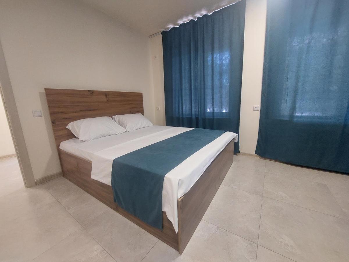 The Best Hotel-Hostel Yerevan Exterior foto