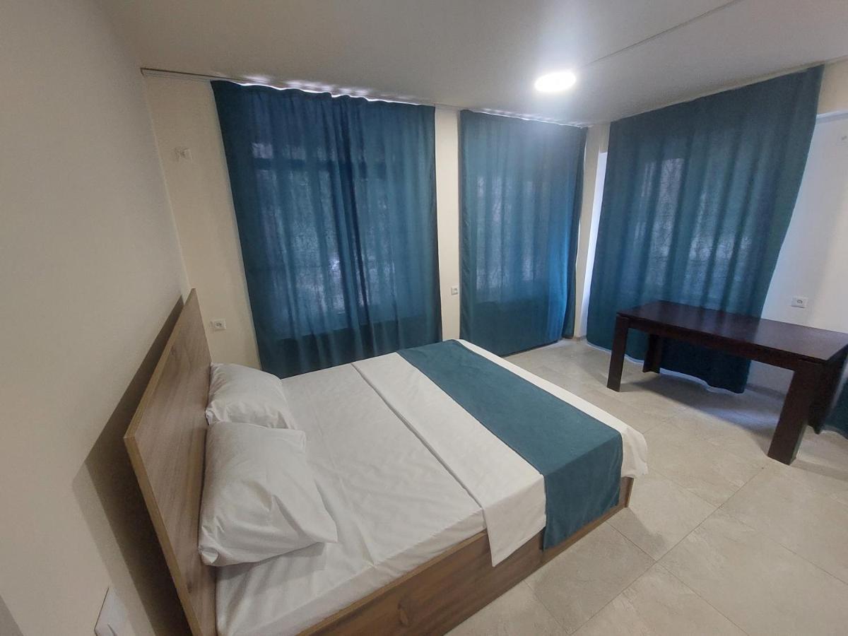 The Best Hotel-Hostel Yerevan Exterior foto